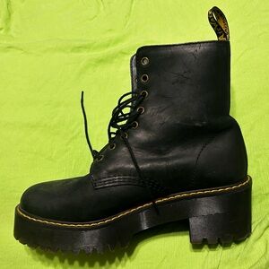 Dr Marten Boots 🥾
